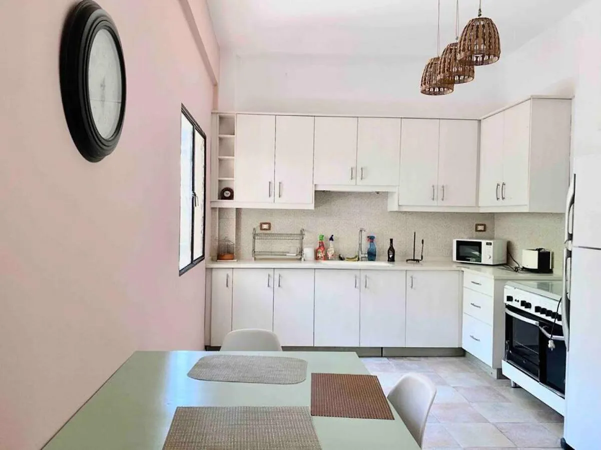 3Br On Mm Stairs With A Quiet Terrace Apartamento Beirute