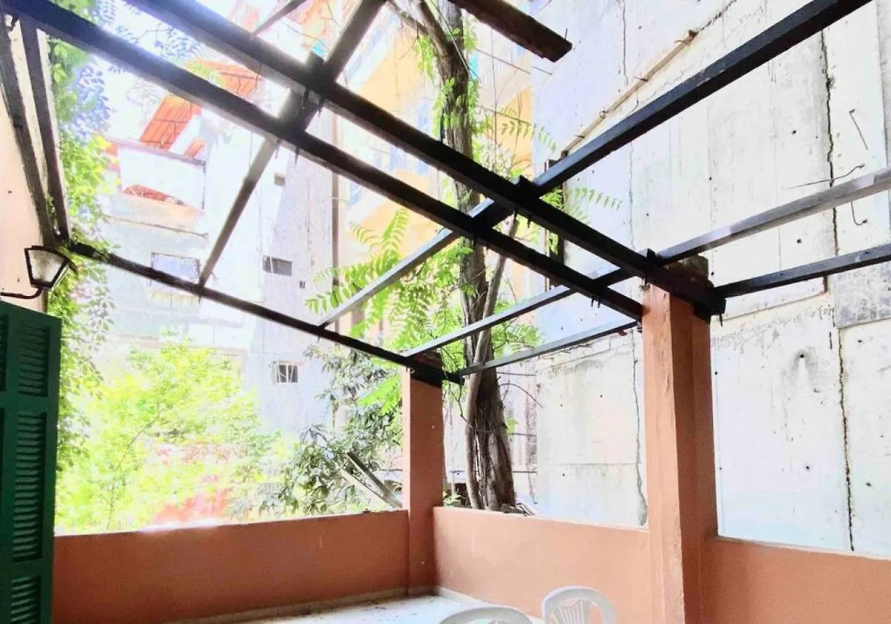 3Br On Mm Stairs With A Quiet Terrace Apartamento Beirute Líbano